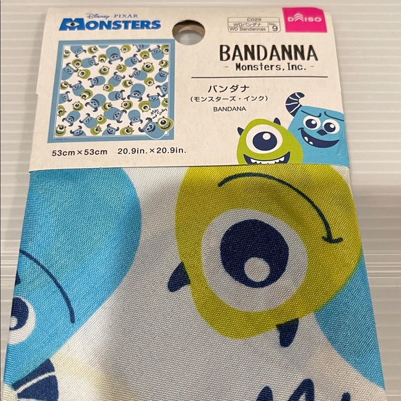 Daiso Blue and Yellow Kids Bandana - Picture 2 of 3